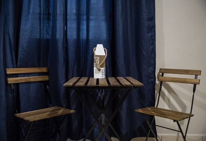 تختخواب و صبحانه The Pier Beach Inn & Suites