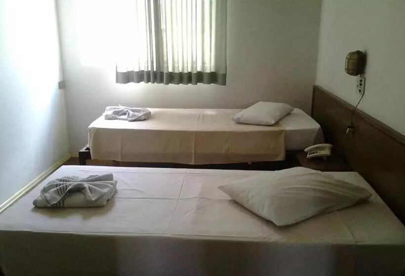 ホテル Columbia Palace