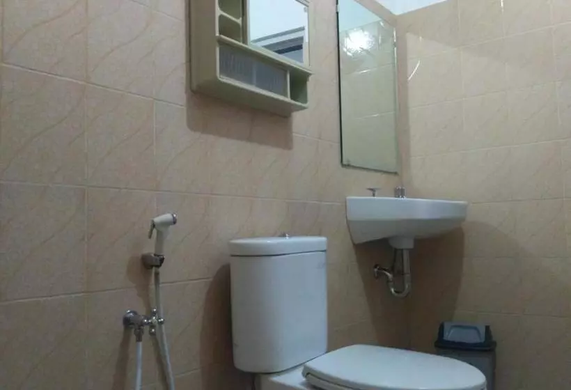 Hotelli Kurnia Jaya