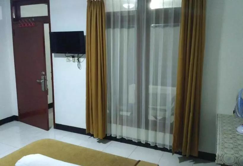 Hotelli Kurnia Jaya