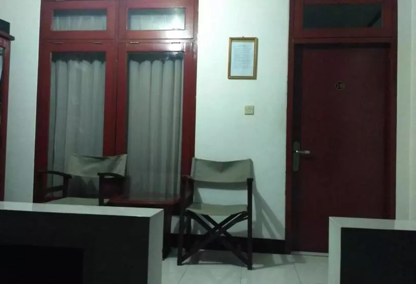Hotelli Kurnia Jaya