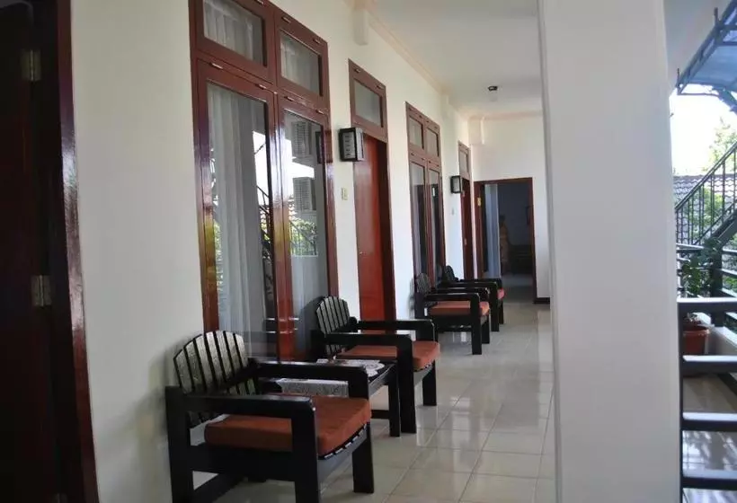 Hotelli Kurnia Jaya