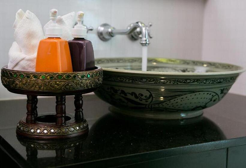 בית מלון כפרי Saksuksmile Resort