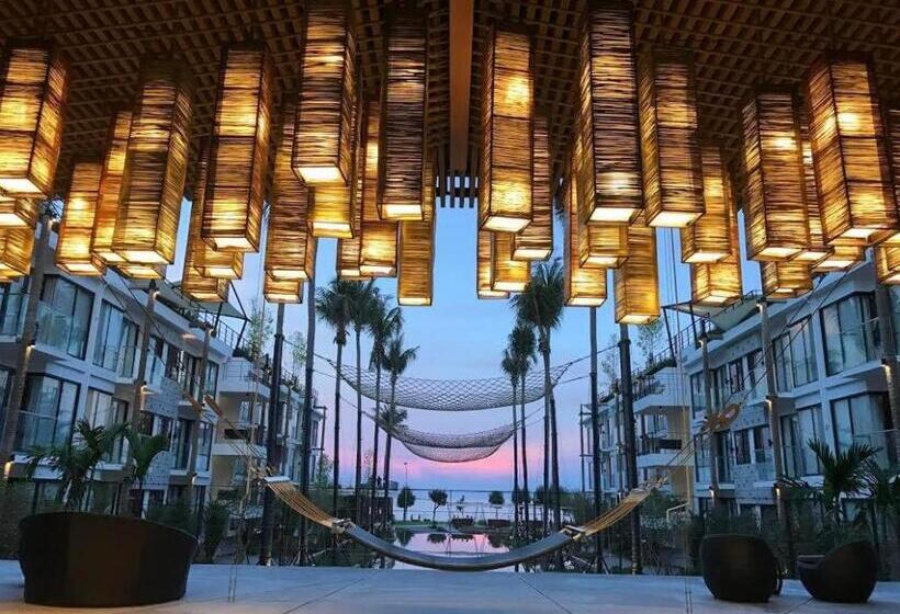 בית מלון כפרי Varinah Resort