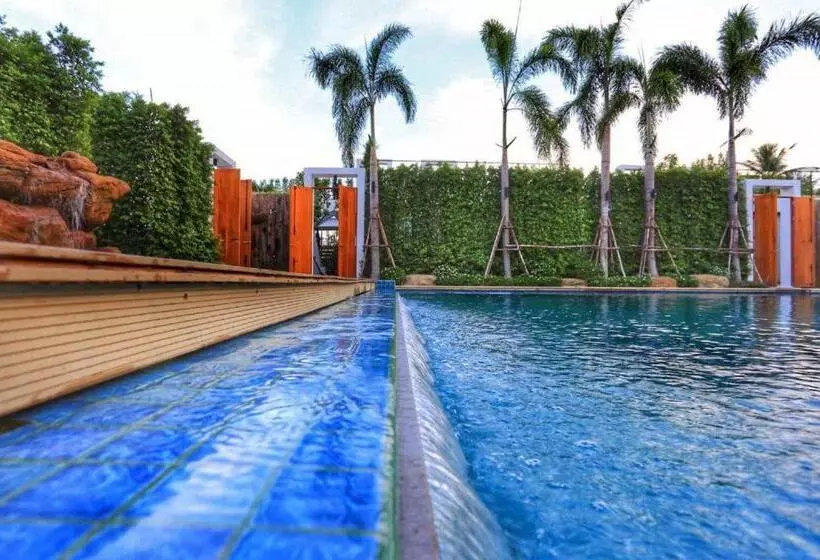 Hotelli Varinah Resort