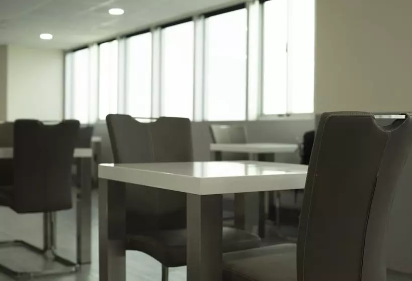 Xinshehotel   Chungli