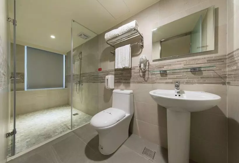 Xinshehotel   Chungli