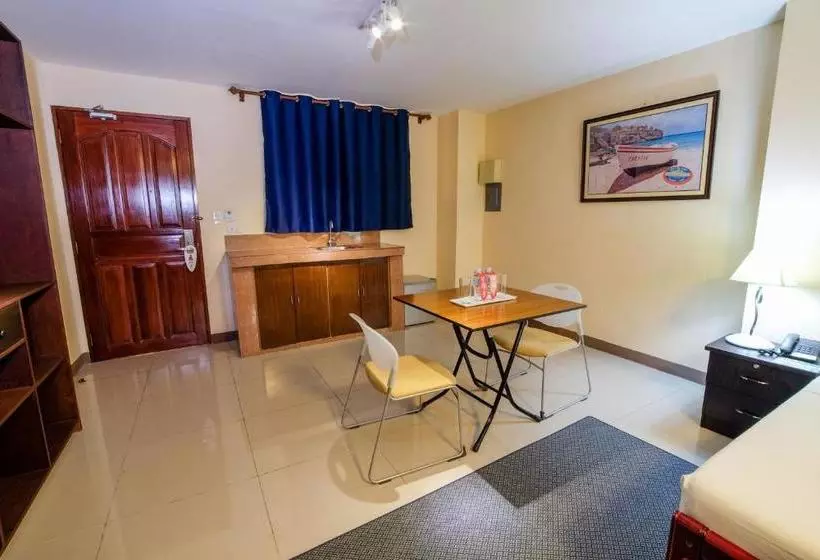 ホテル Zen Rooms Mabini Ermita