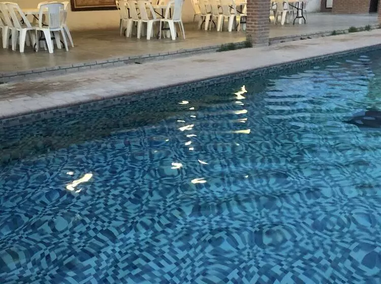 Las Flores Hotel Y Cabañas