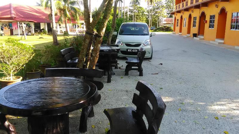 فندق على الطريق Inapan Aishah