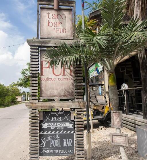 تختخواب و صبحانه Pur Boutique Cabanas, Adults Only