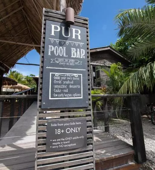 ベッドアンドブレックファースト Pur Boutique Cabanas, Adults Only