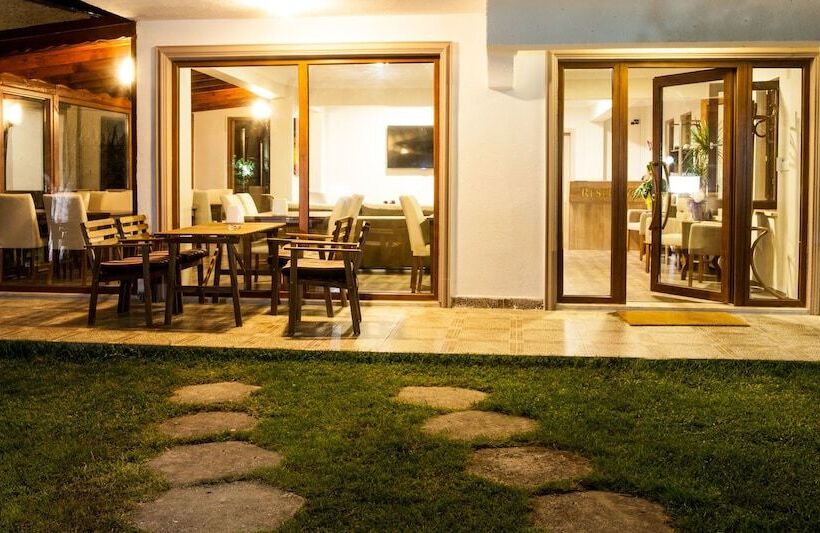 Flora Iznik Hotels & Suites