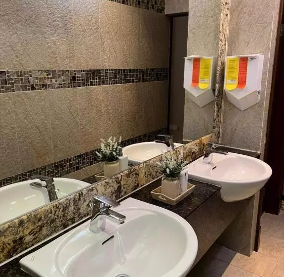 Nova Hotel Miri