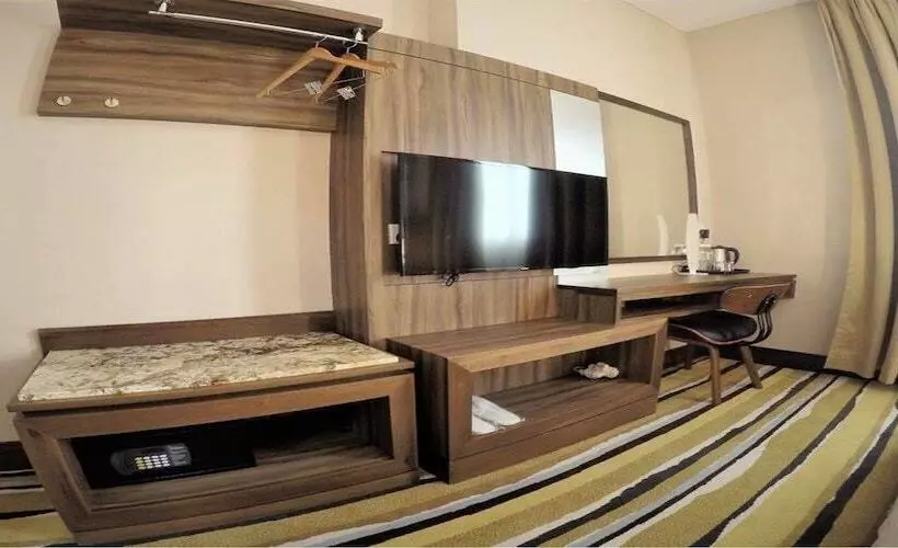 Nova Hotel Miri