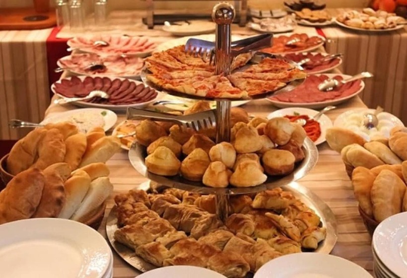 هتل Sterling Garni