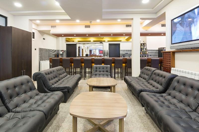 هتل Sterling Garni