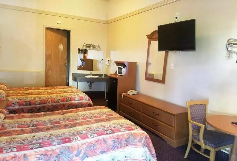 Motelli Travelers Lodge