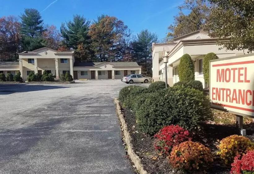 Motelli Travelers Lodge