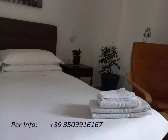 تختخواب و صبحانه Vicolo Dei Sartori