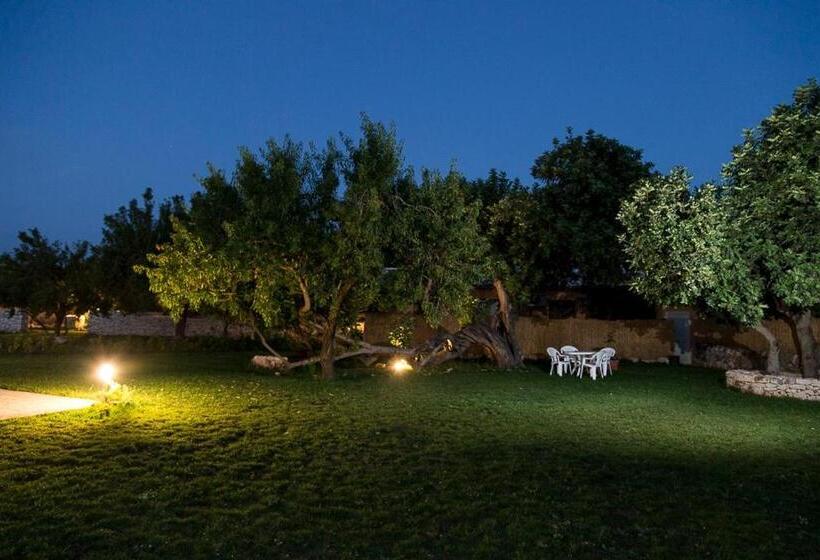 צימר Abbraccio Del Carrubo