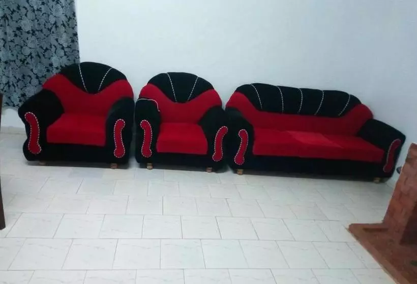 تختخواب و صبحانه Legacy Gardens Nyeri