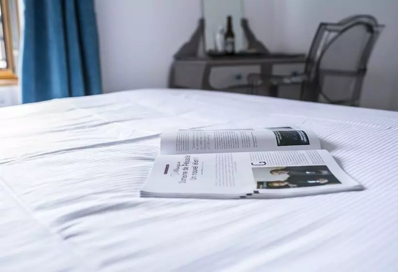 Hotelli Hôtel La Tissandière