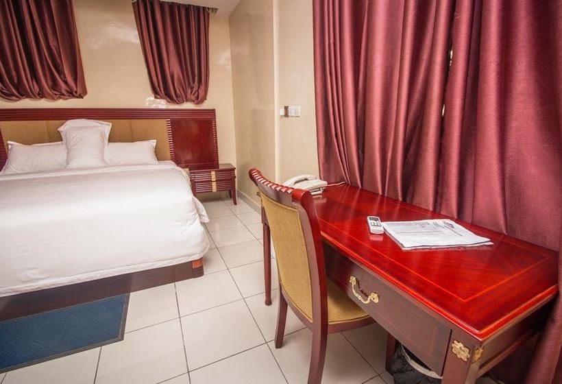 Отель La Concorde