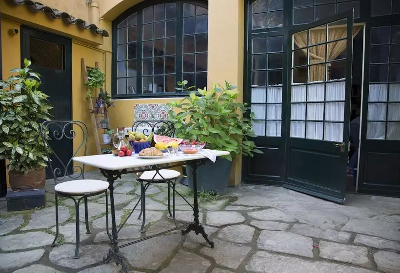 تختخواب و صبحانه Caldescans Bed&breakfast