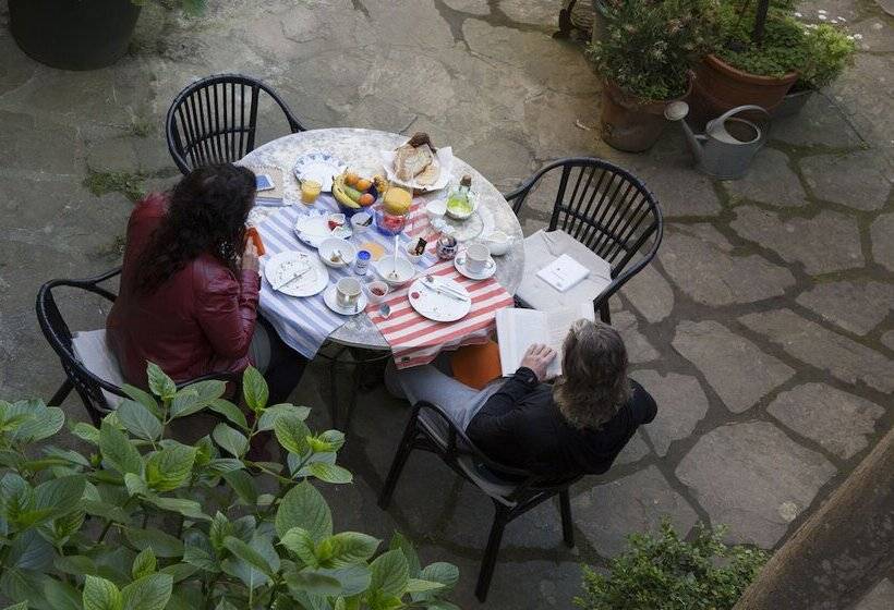 تختخواب و صبحانه Caldescans Bed&breakfast