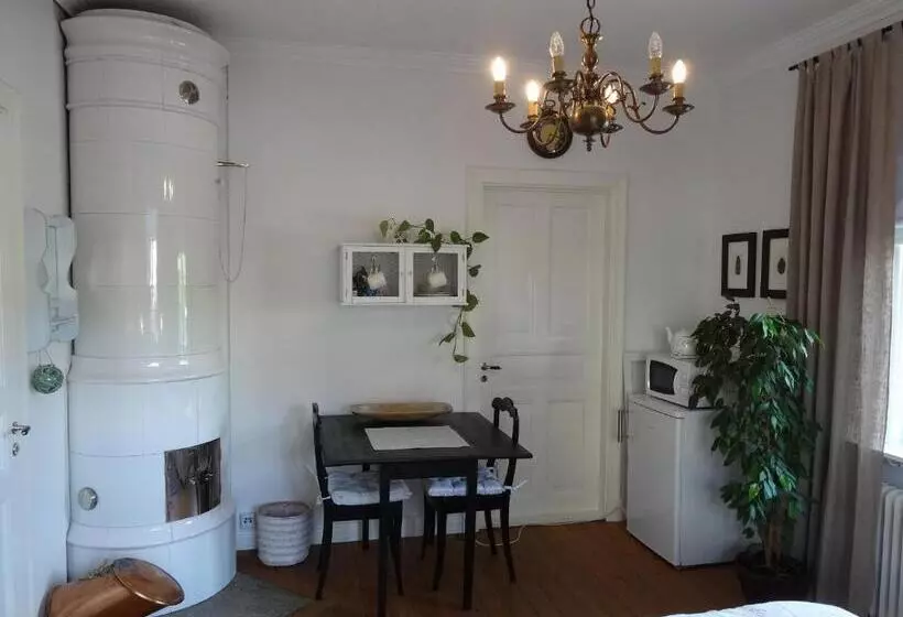 ベッドアンドブレックファースト Gröna Lena