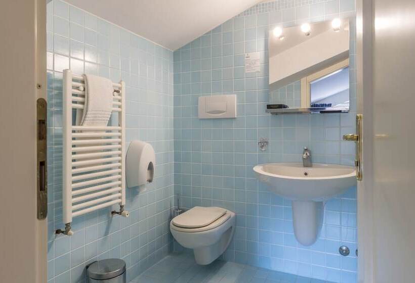 ホテル Albergo Il Giardino Del Rio