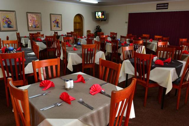 ホテル Jacaranda Lodge