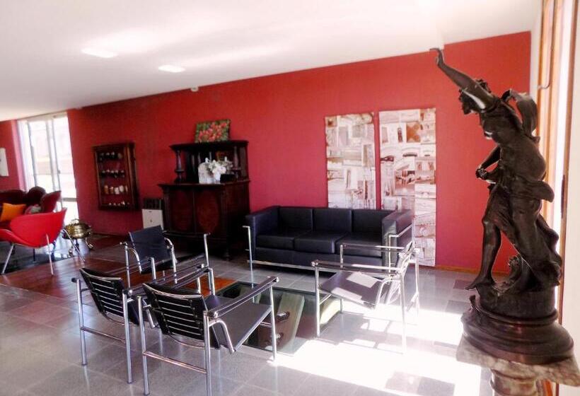 Otel La Cautiva De Ramirez