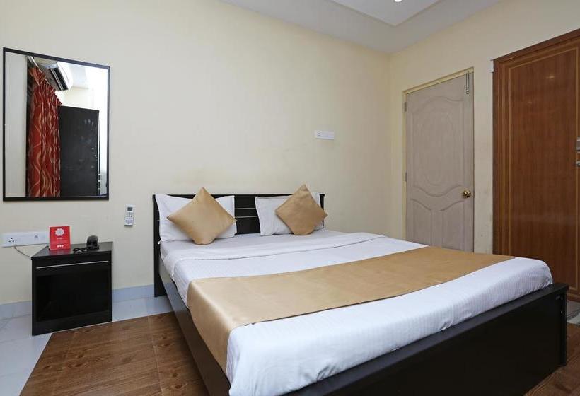 Hotel Oyo Rooms Jaydev Vihar Square