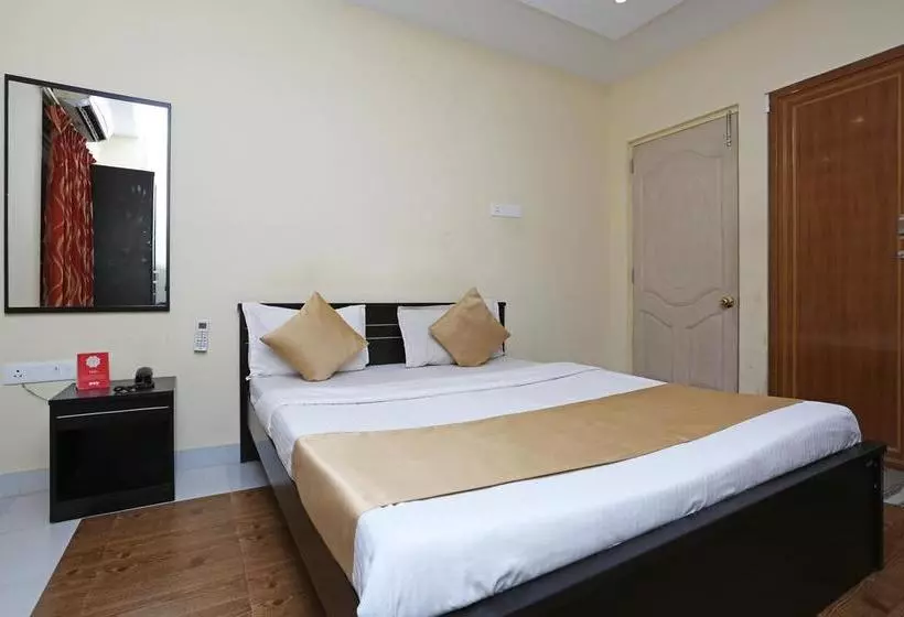 Hotelli Oyo Rooms Jaydev Vihar Square