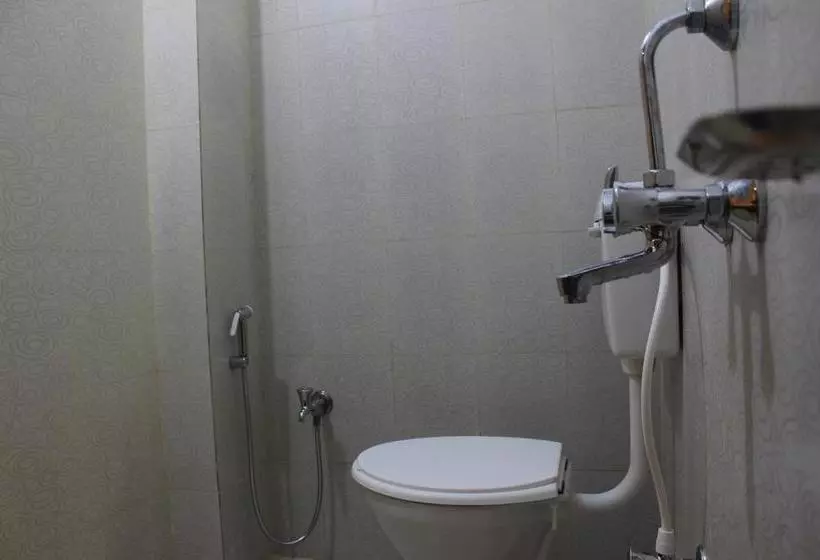 Hotelli Oyo Rooms Jaydev Vihar Square