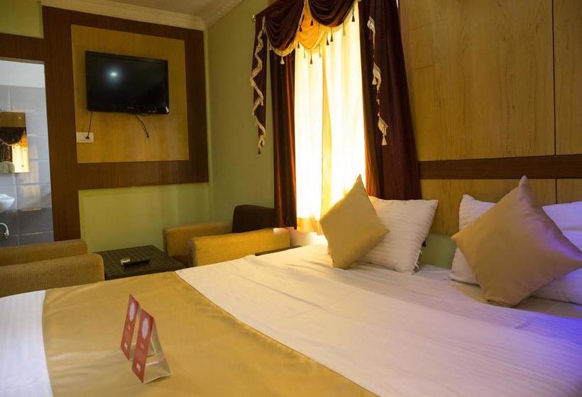 Hotel Oyo Rooms Jaydev Vihar Square