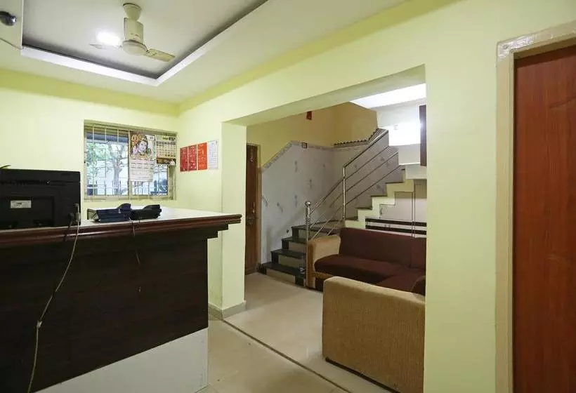 Hotelli Oyo Rooms Jaydev Vihar Square