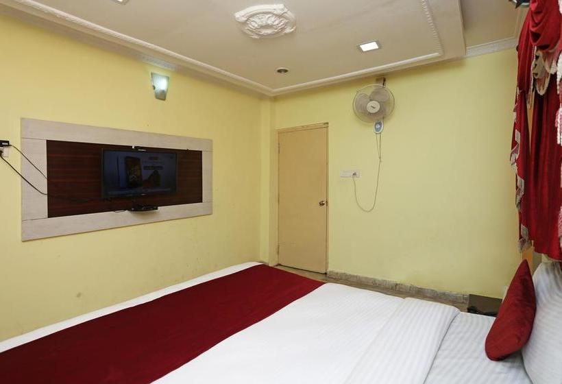 Hotel Oyo Rooms Jaydev Vihar Square