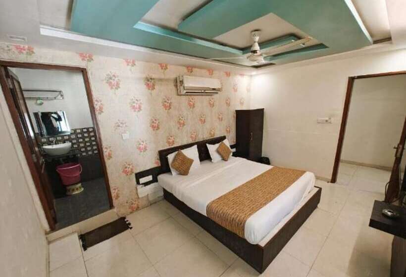 Hotel Sadbhav