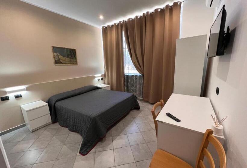 בית מלון כפרי Saratoga