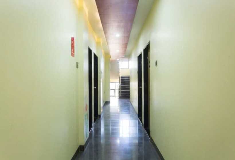 酒店 Strawberry Homes