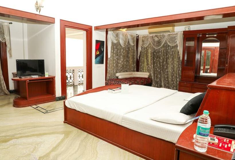 Отель Ulo Cloud 7 Resort