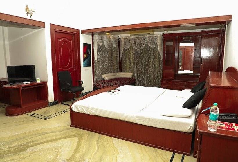 Отель Ulo Cloud 7 Resort