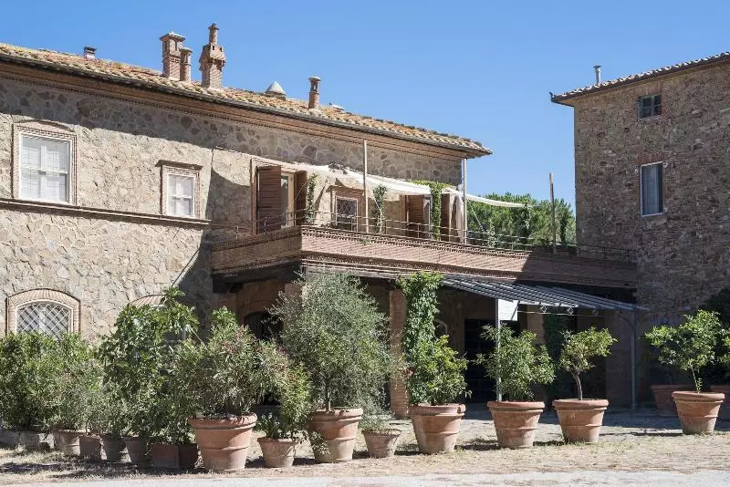 Aamiaismajoitus (B&B) Fattoria Pian Di Rocca