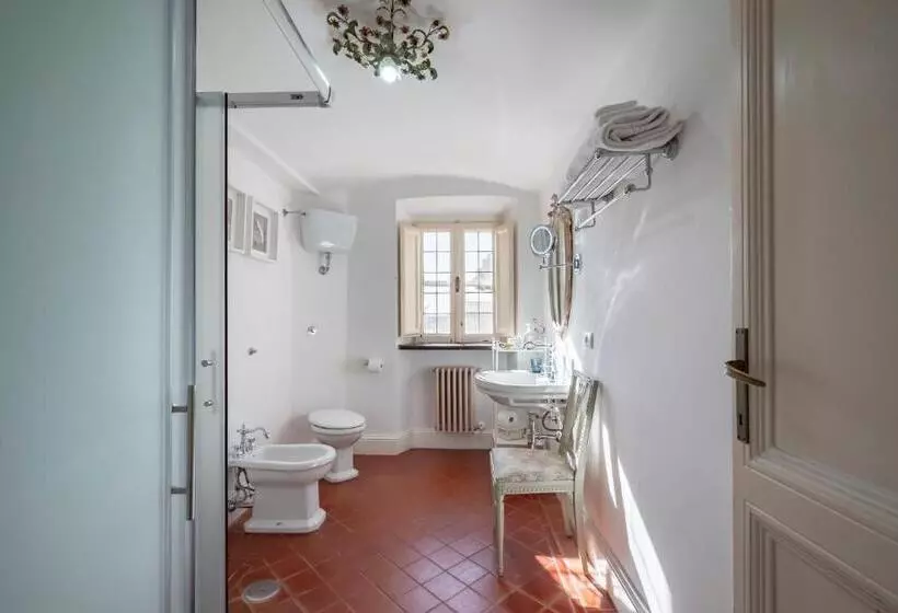 Aamiaismajoitus (B&B) Fattoria Pian Di Rocca