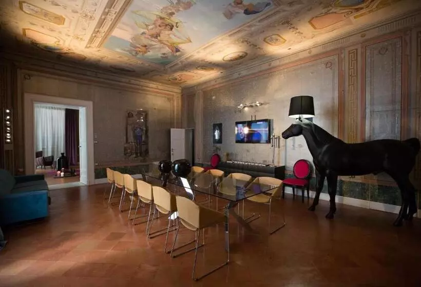 تختخواب و صبحانه Palazzo Cannavina Suite & Private Spa