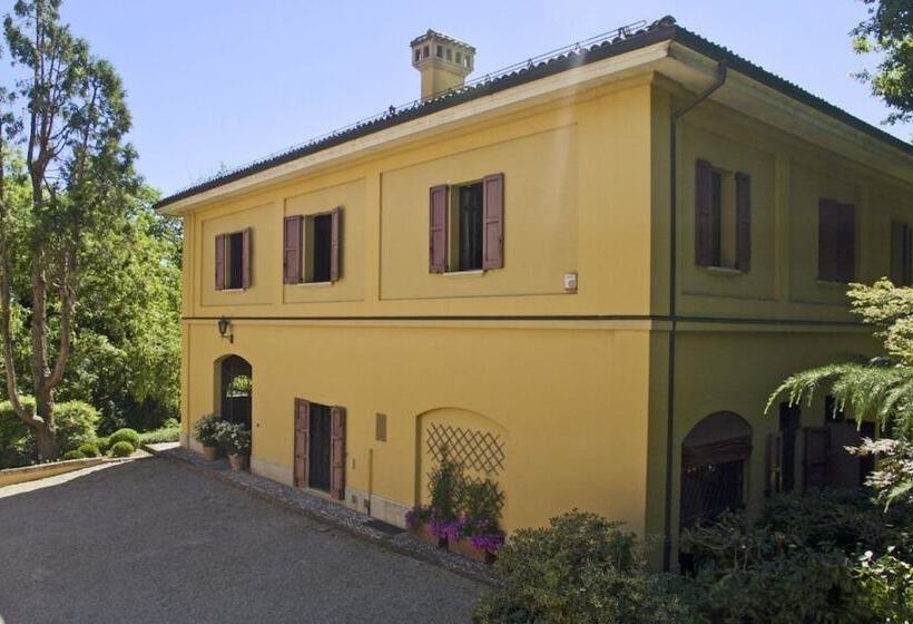 ベッドアンドブレックファースト Pragatto Hills By Casino Di Pragatto