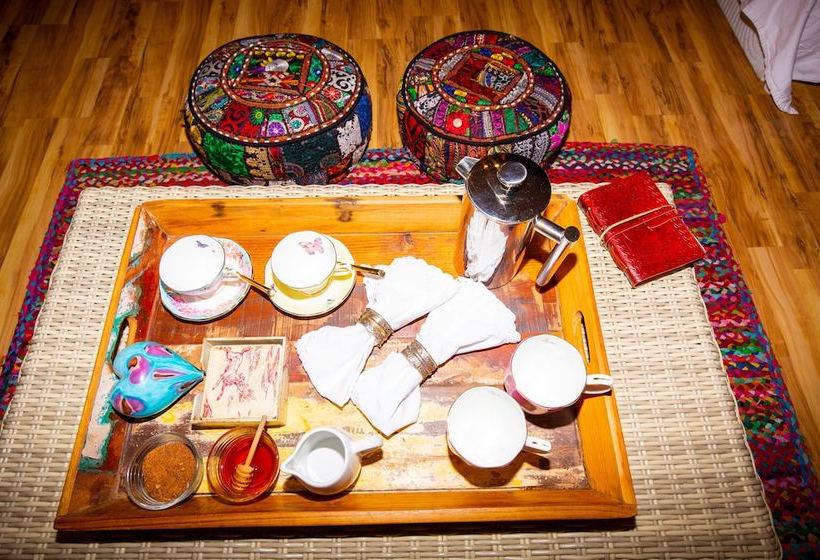 مبيت وإفطار The Bel Air Treehouse